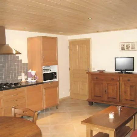 A 200m Des Pistes A 87370 Apartment *